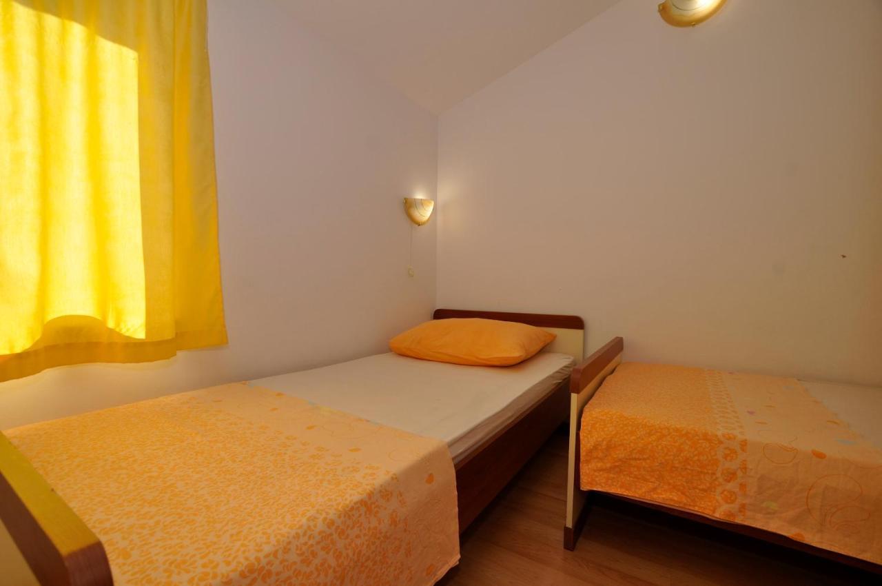 Vila Ana Mirela Slatine Kültér fotó